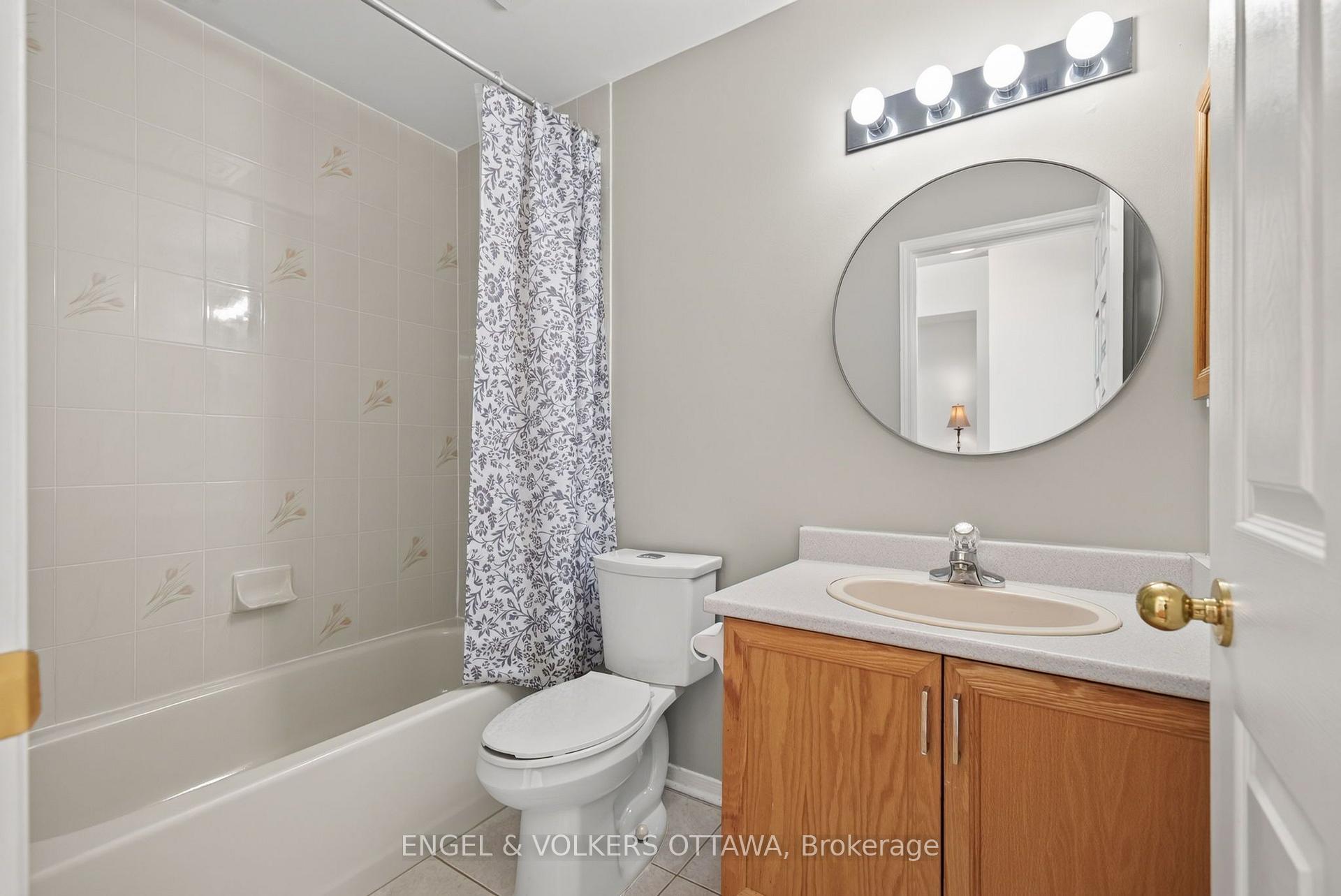 Photo 39 of 116 Robson Court, Ottawa, Kanata - Kanata Lakes/Heritage Hills — HOMEH