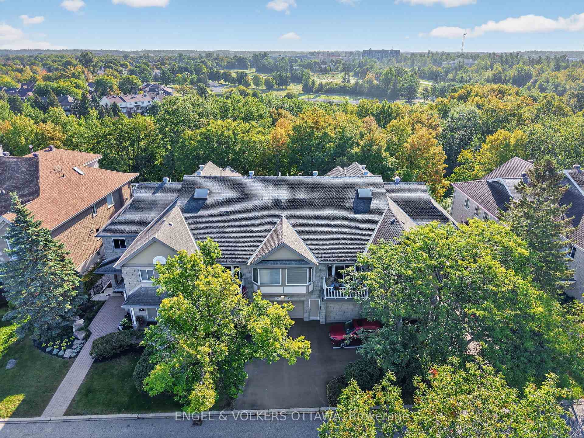 Photo 46 of 116 Robson Court, Ottawa, Kanata - Kanata Lakes/Heritage Hills — HOMEH