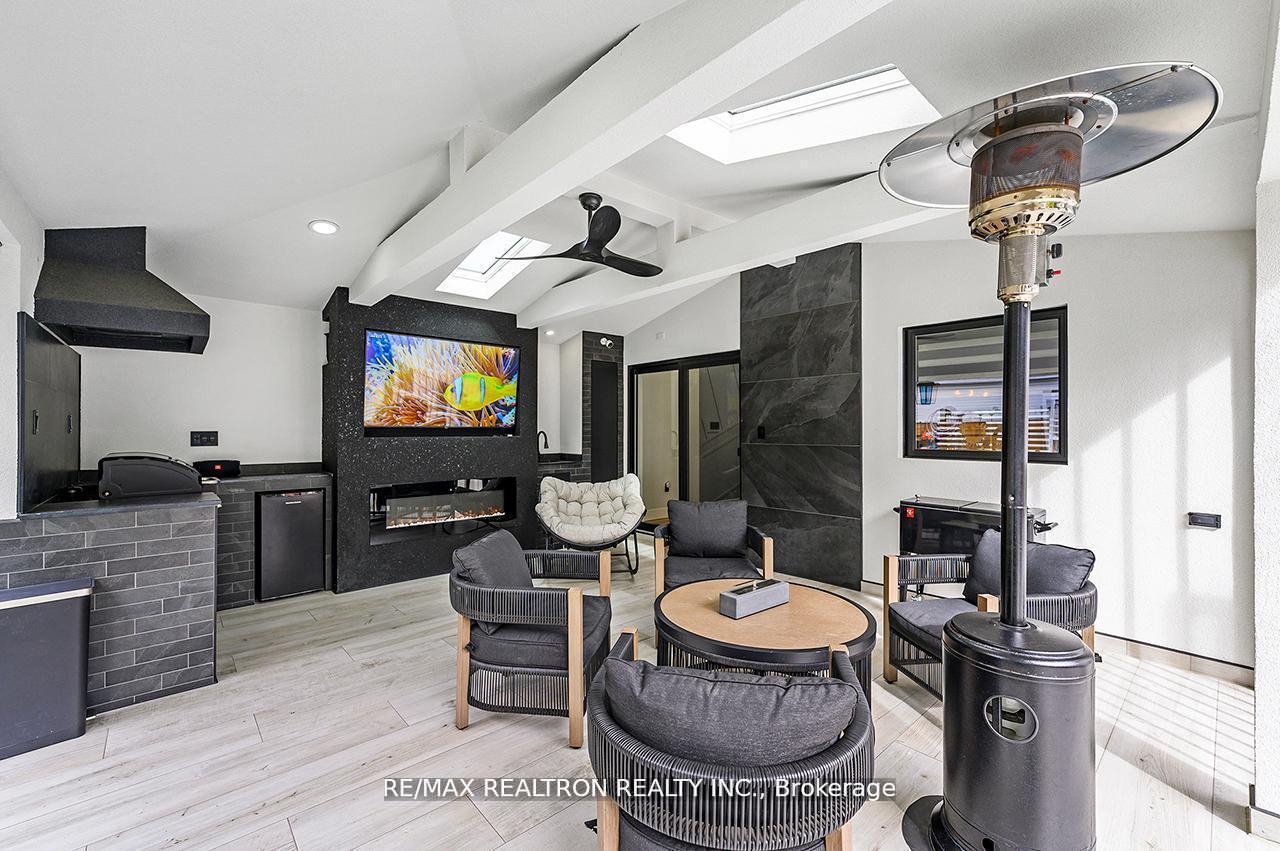Photo 28 of 174 Mountainview Road S, Halton Hills, Georgetown — HOMEH