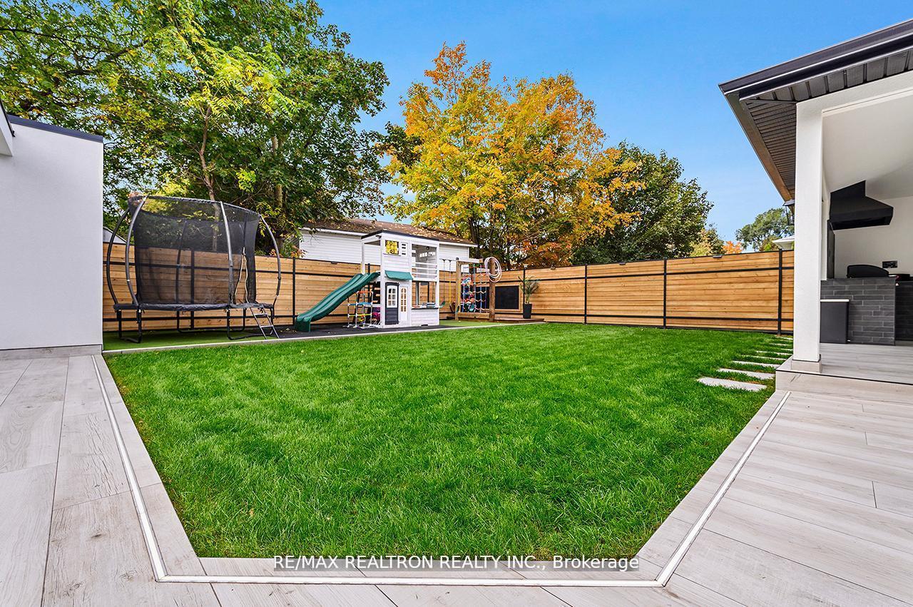 Photo 30 of 174 Mountainview Road S, Halton Hills, Georgetown — HOMEH