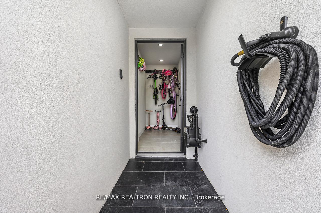 Photo 33 of 174 Mountainview Road S, Halton Hills, Georgetown — HOMEH