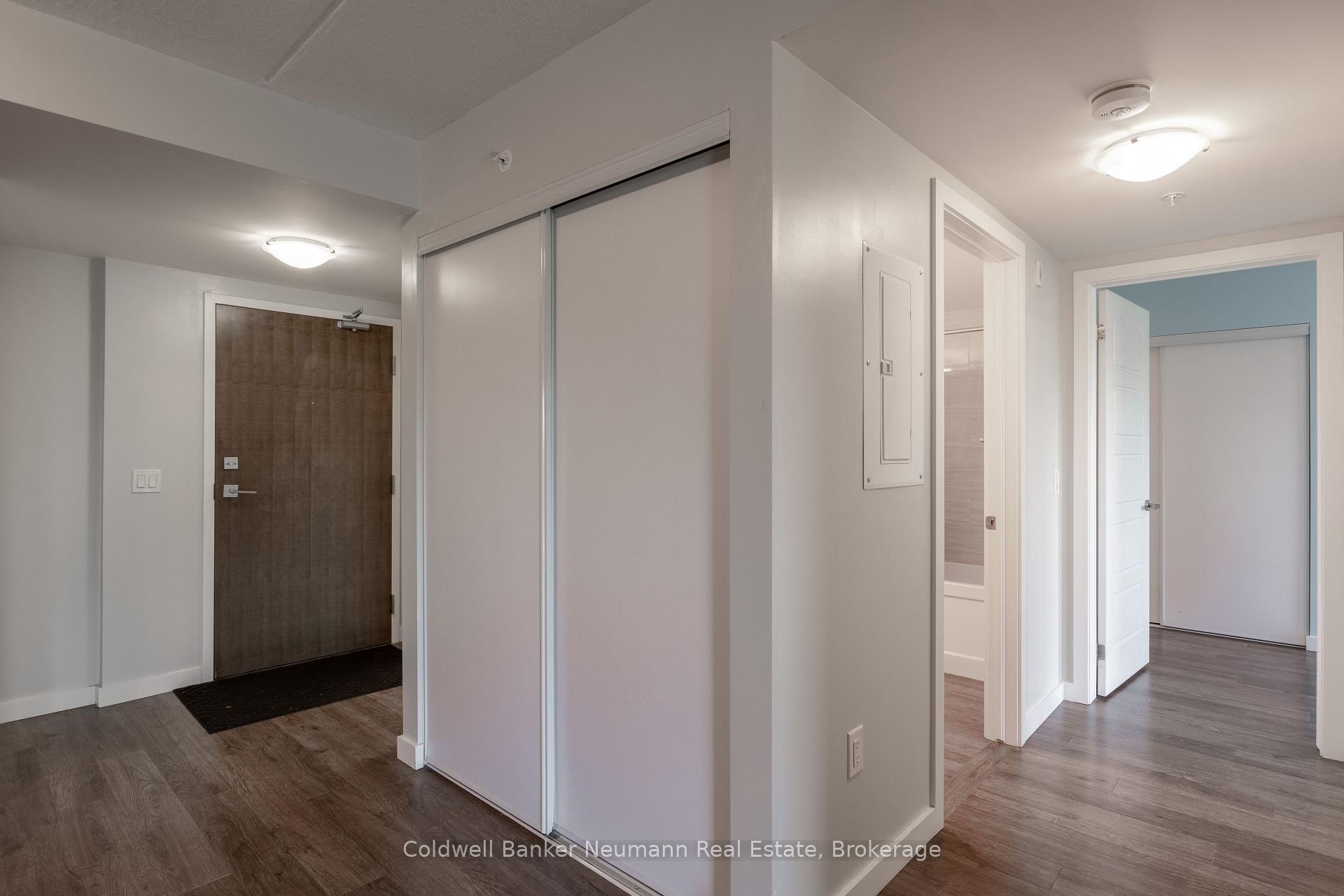 Photo 10 of Unit 212, 25 Kay Crescent, Guelph, Pineridge/Westminster Woods — HOMEH