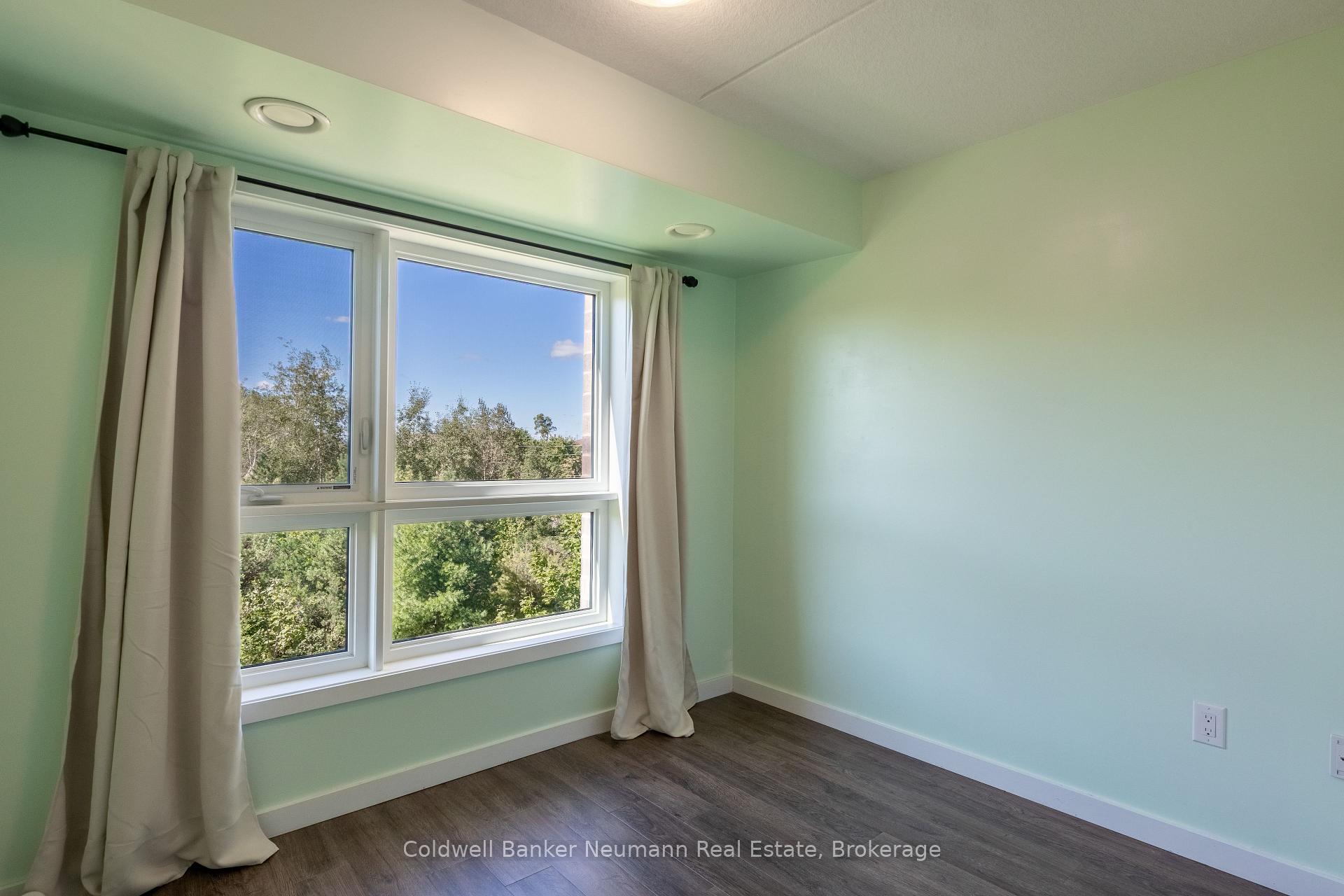 Photo 12 of Unit 212, 25 Kay Crescent, Guelph, Pineridge/Westminster Woods — HOMEH