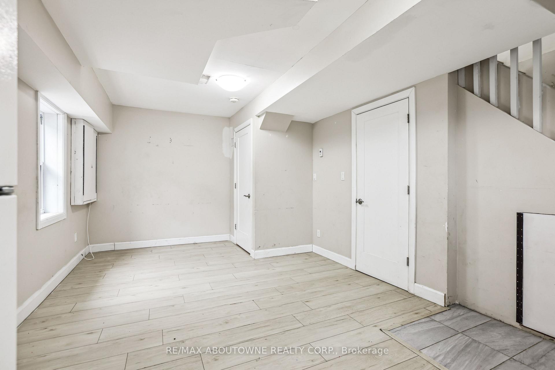 Photo 16 of 19 Bailey Street, St. Catharines, Western Hill — HOMEH