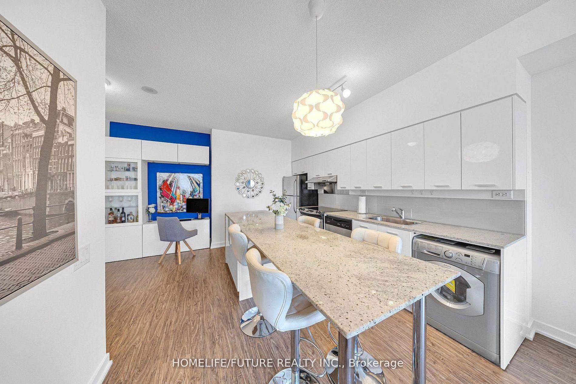 Photo 13 of Unit 2507, 33 Singer Court, North York, Bayview Village — HOMEH