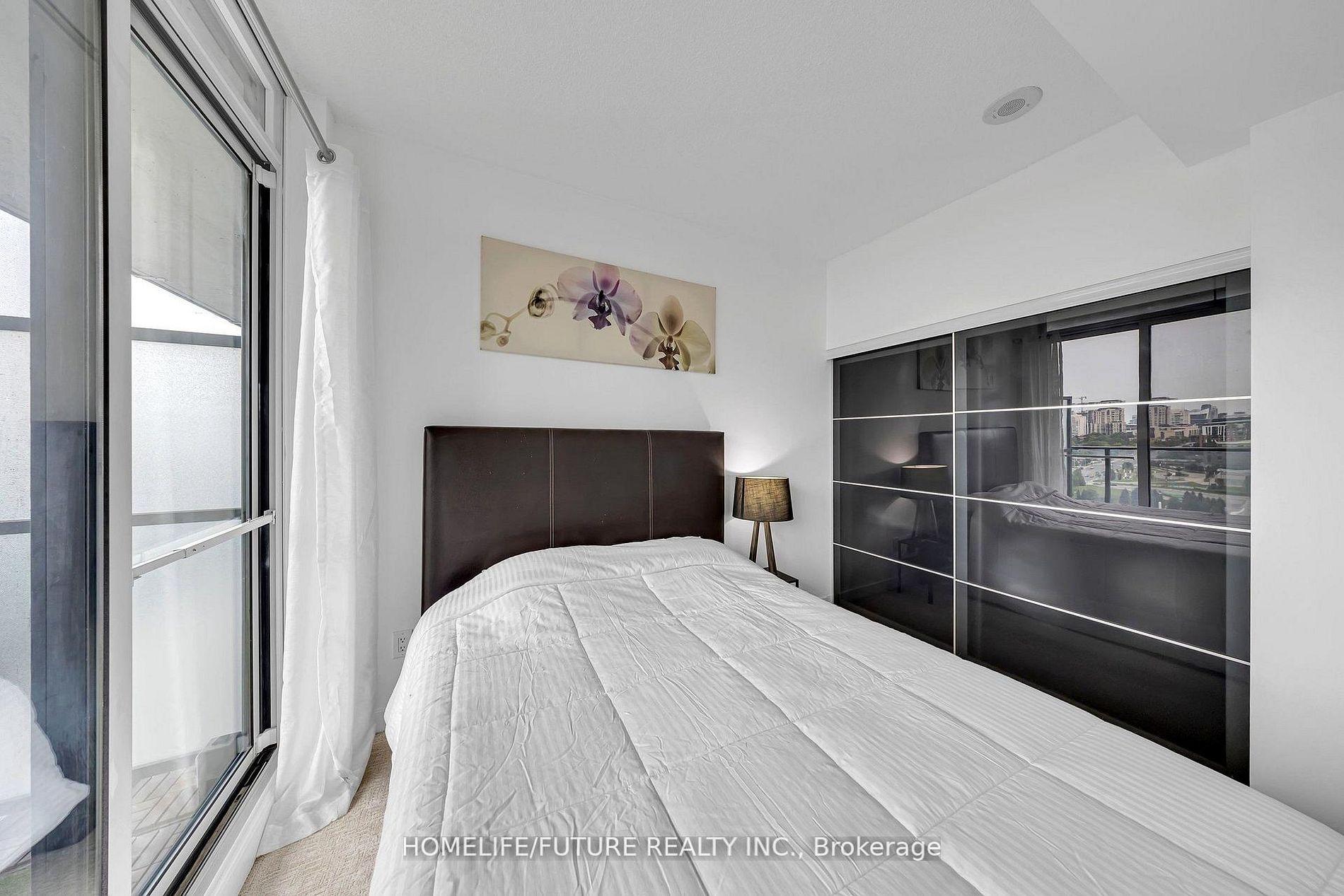 Photo 18 of Unit 2507, 33 Singer Court, North York, Bayview Village — HOMEH