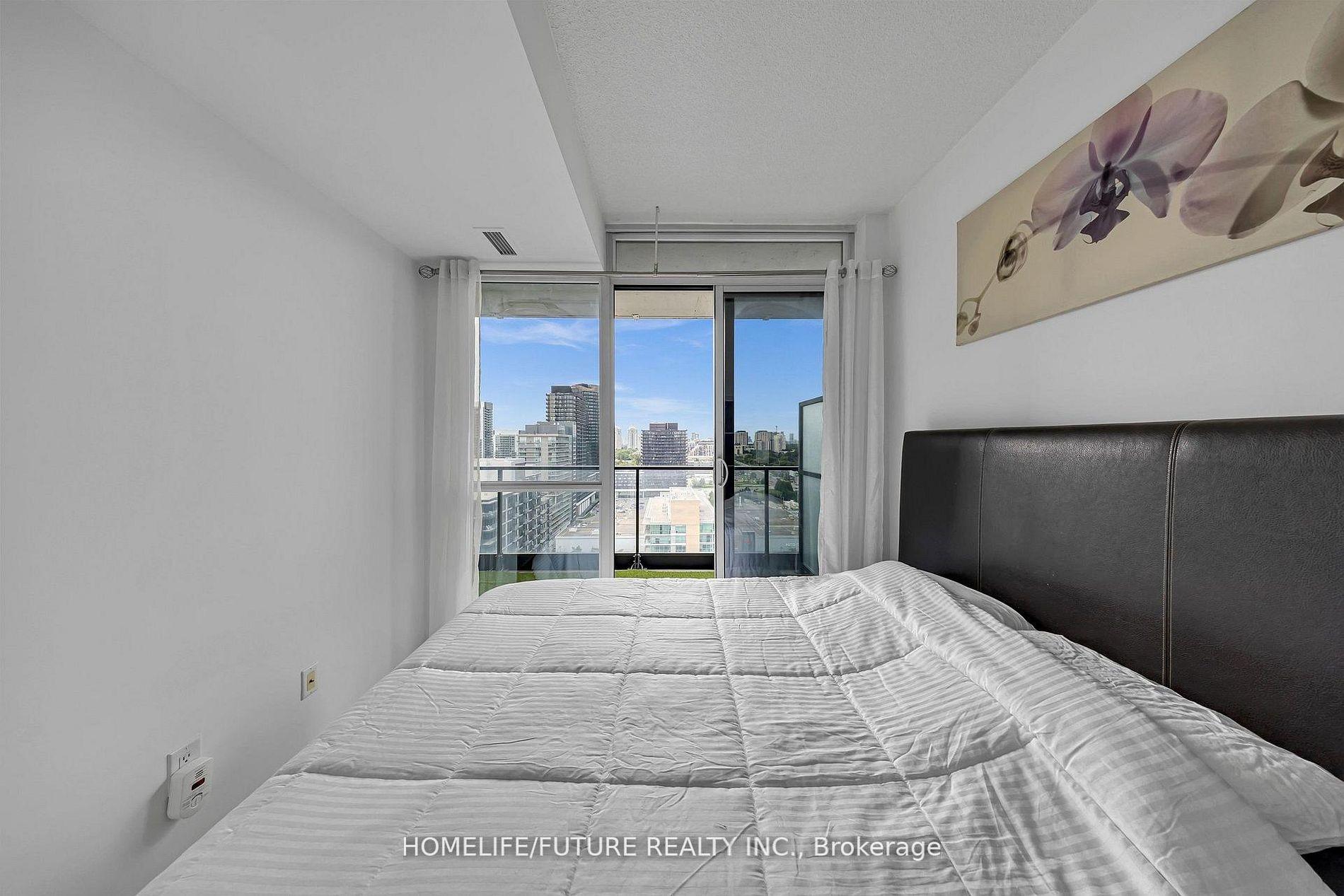 Photo 19 of Unit 2507, 33 Singer Court, North York, Bayview Village — HOMEH