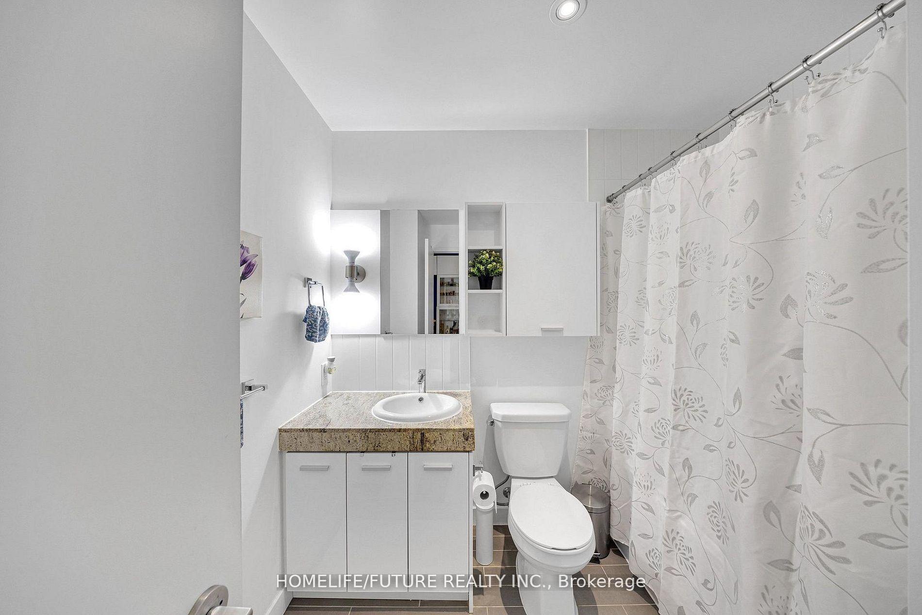 Photo 21 of Unit 2507, 33 Singer Court, North York, Bayview Village — HOMEH