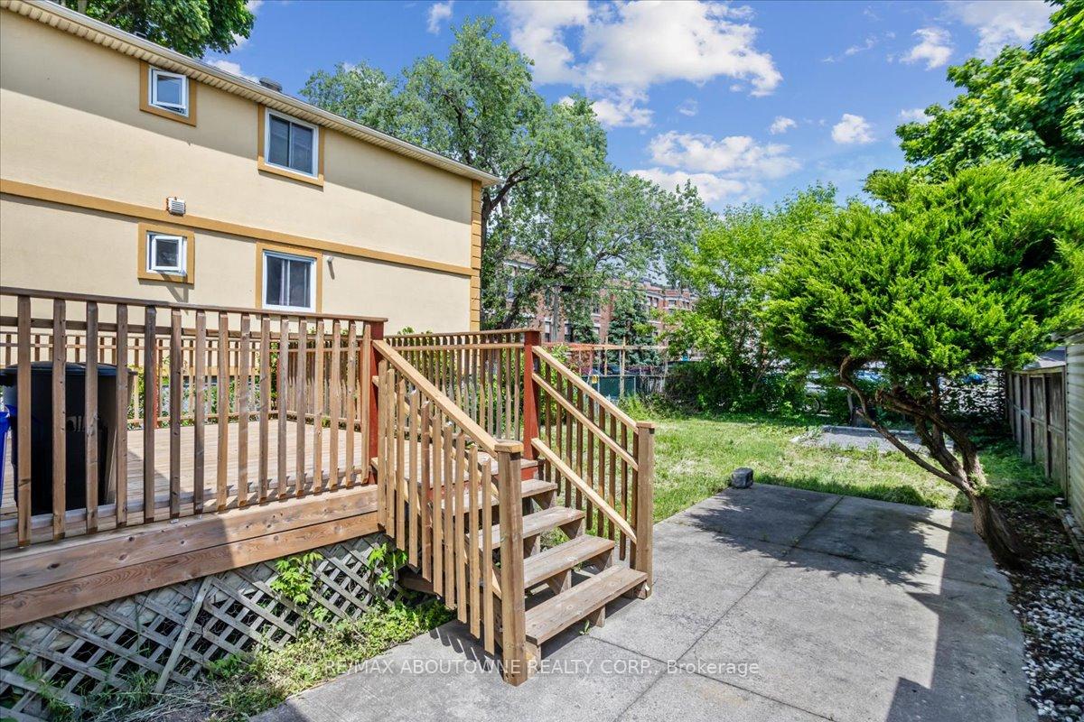 Photo 31 of 26 Vine Street S, St. Catharines, Fairview — HOMEH