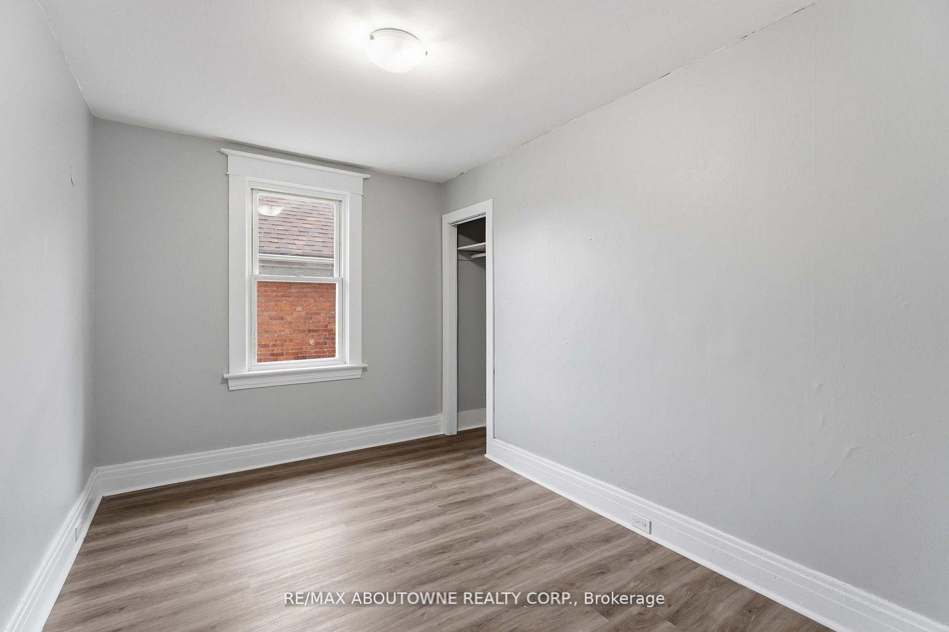Photo 20 of 107 Lake Street, St. Catharines, Downtown — HOMEH