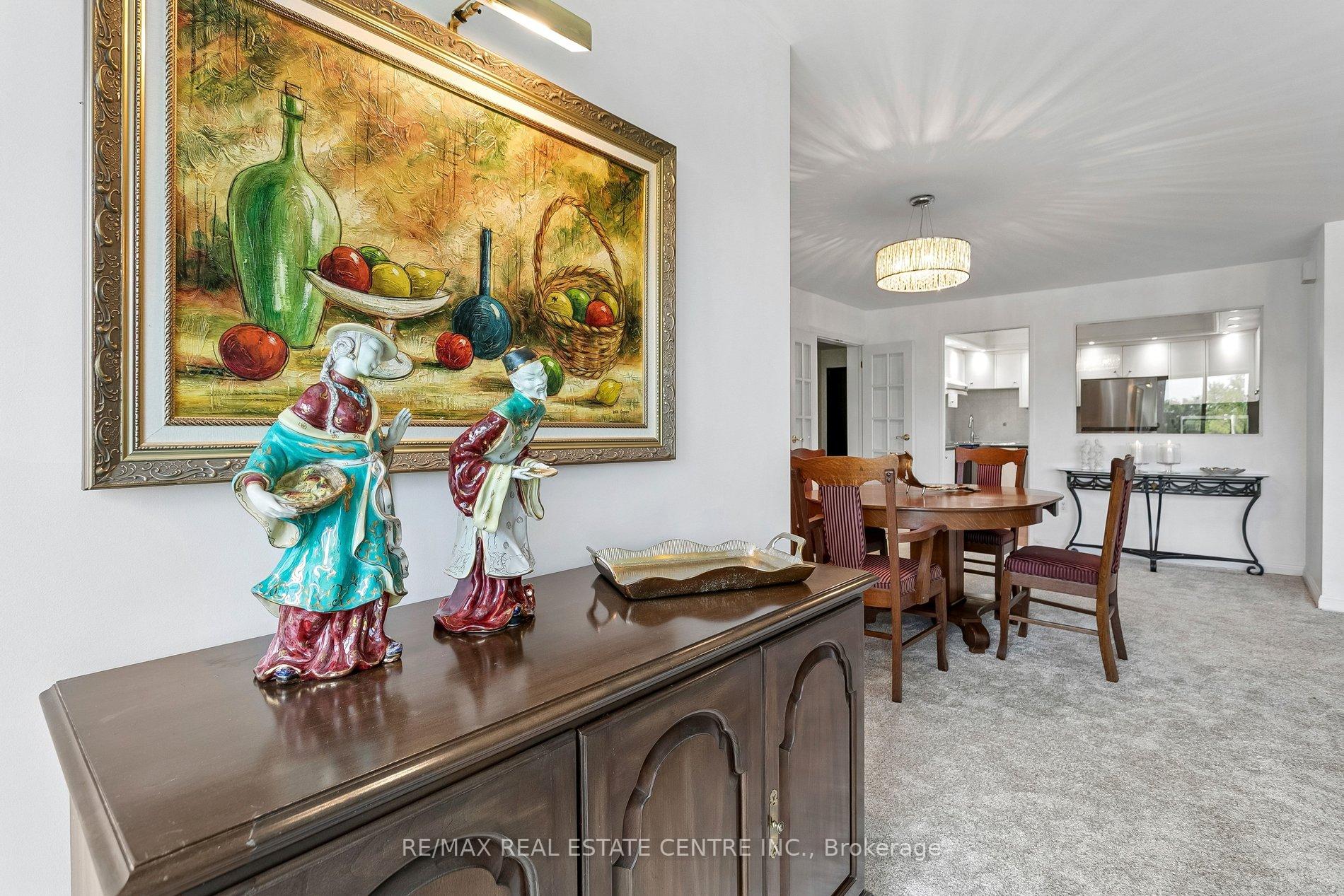 Photo 12 of Unit 609, 1400 Dixie Road, Mississauga, Lakeview — HOMEH