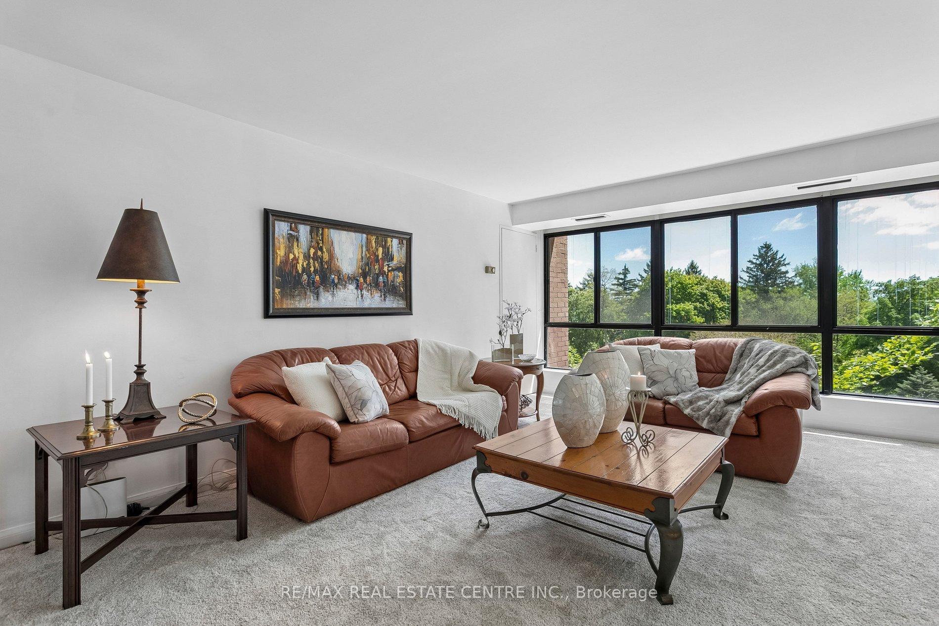 Photo 14 of Unit 609, 1400 Dixie Road, Mississauga, Lakeview — HOMEH