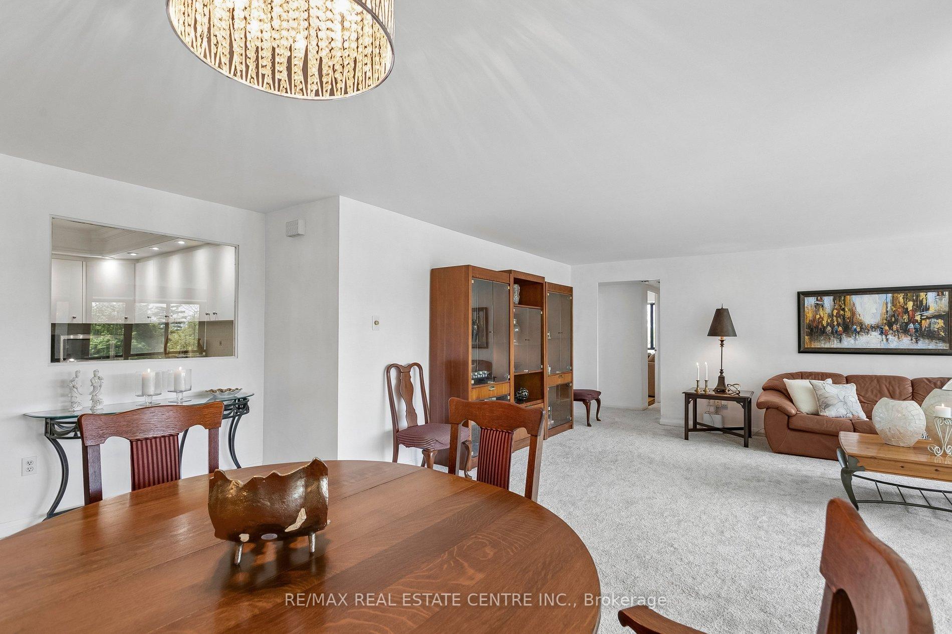 Photo 15 of Unit 609, 1400 Dixie Road, Mississauga, Lakeview — HOMEH