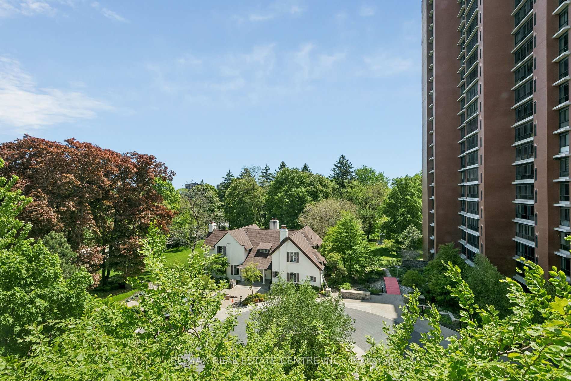 Photo 17 of Unit 609, 1400 Dixie Road, Mississauga, Lakeview — HOMEH