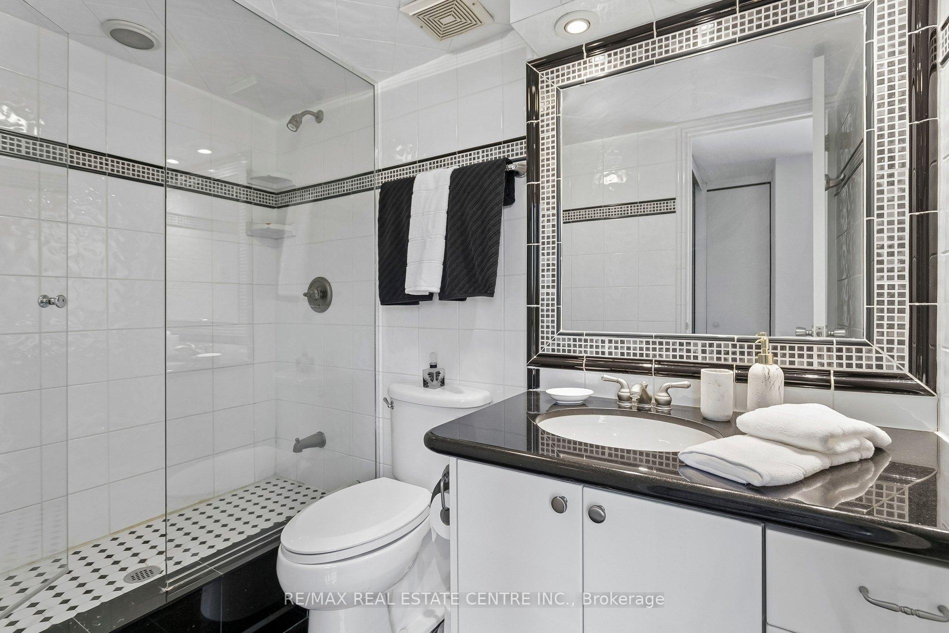Photo 32 of Unit 609, 1400 Dixie Road, Mississauga, Lakeview — HOMEH