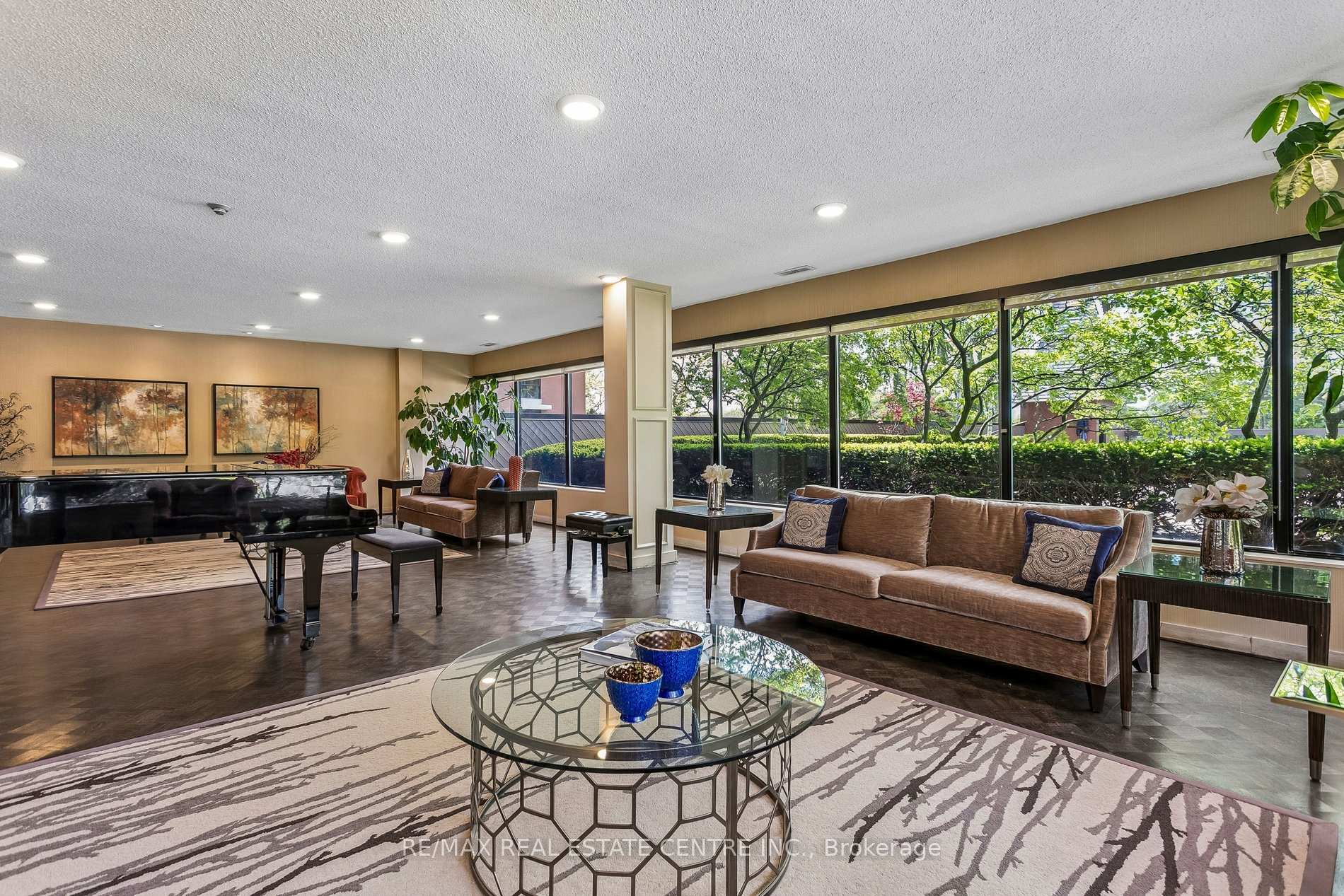 Photo 34 of Unit 609, 1400 Dixie Road, Mississauga, Lakeview — HOMEH