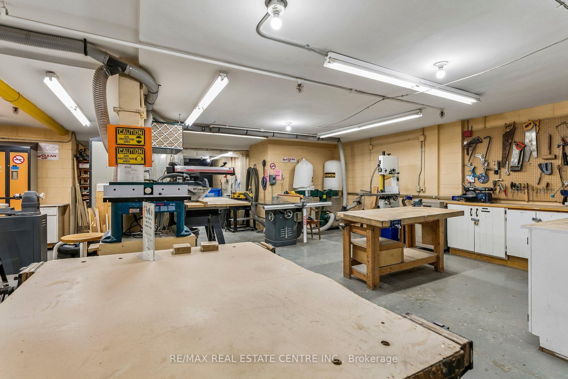 Photo 44 of Unit 609, 1400 Dixie Road, Mississauga, Lakeview — HOMEH