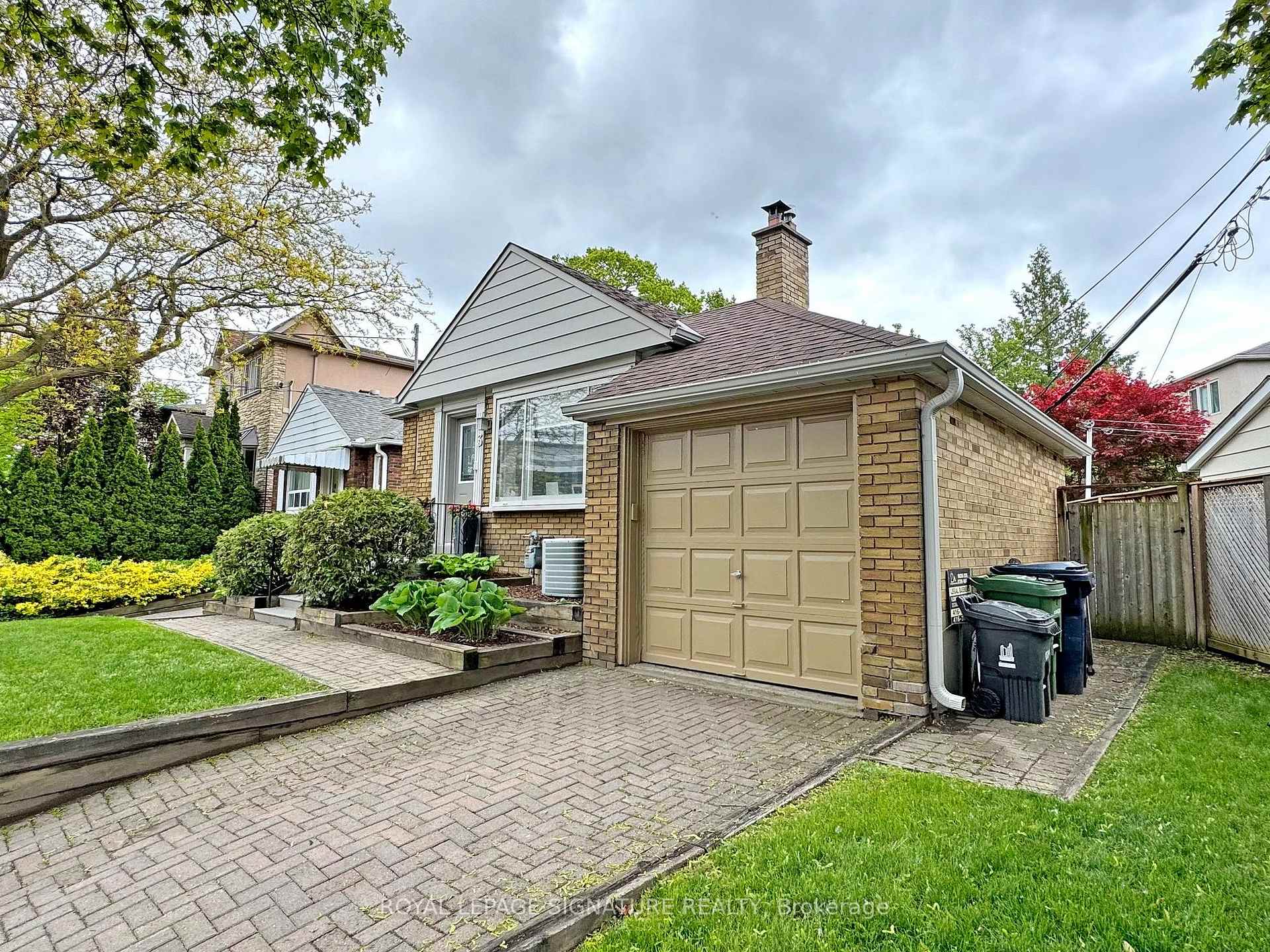 Photo 3 of 3 Kenrae Road, Toronto, Leaside — HOMEH