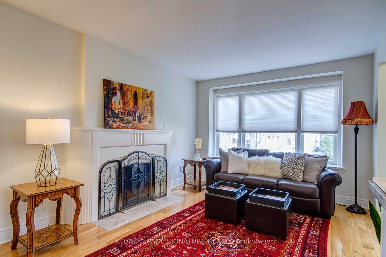 Photo 5 of 3 Kenrae Road, Toronto, Leaside — HOMEH