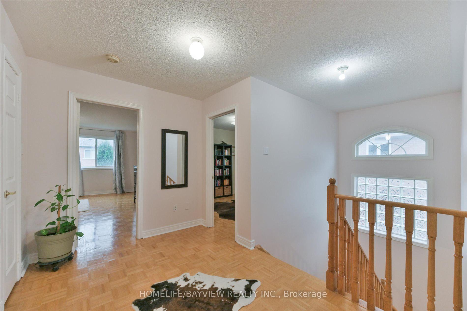 Photo 16 of 26 Honeyview Street, Vaughan, Patterson — HOMEH