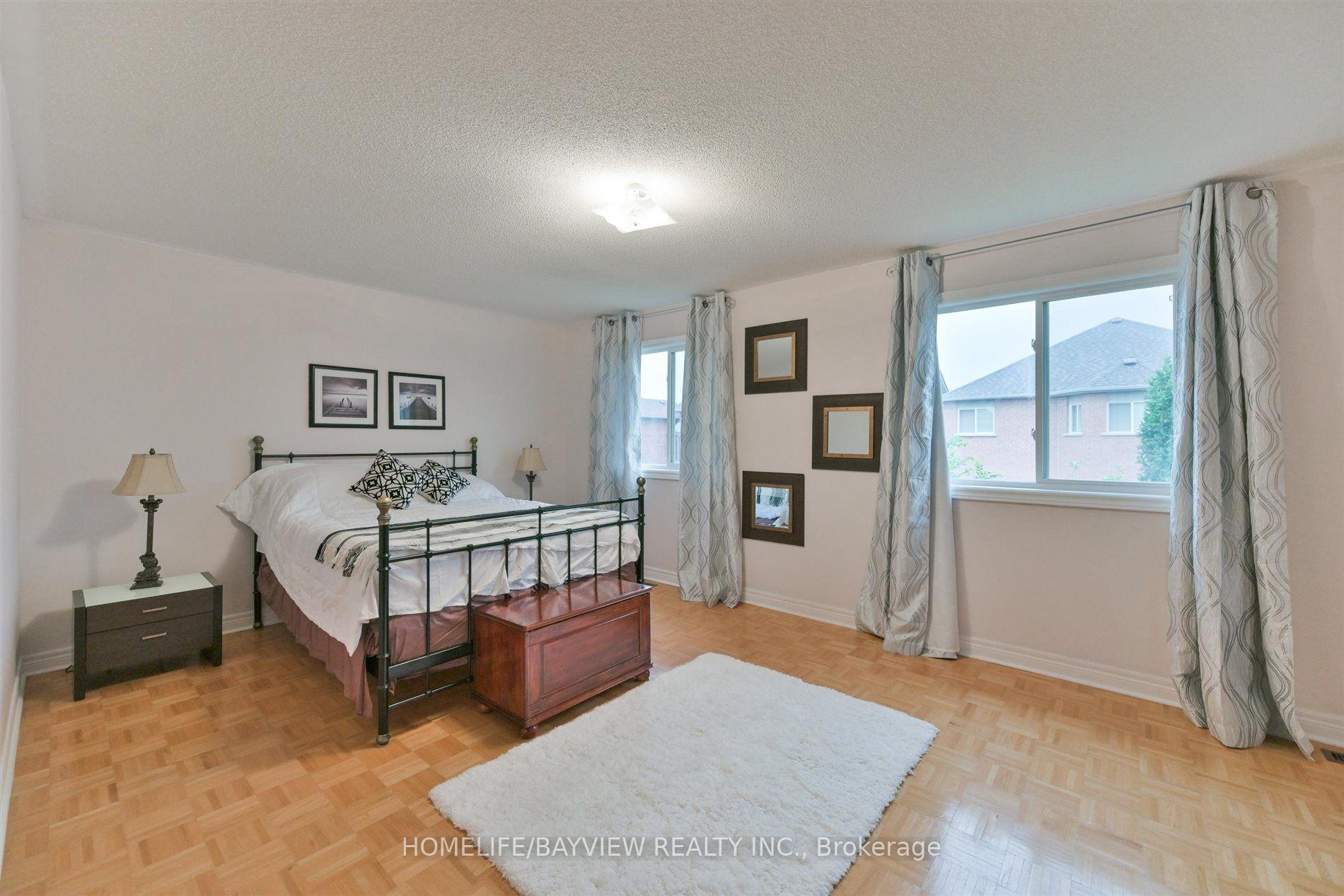 Photo 18 of 26 Honeyview Street, Vaughan, Patterson — HOMEH