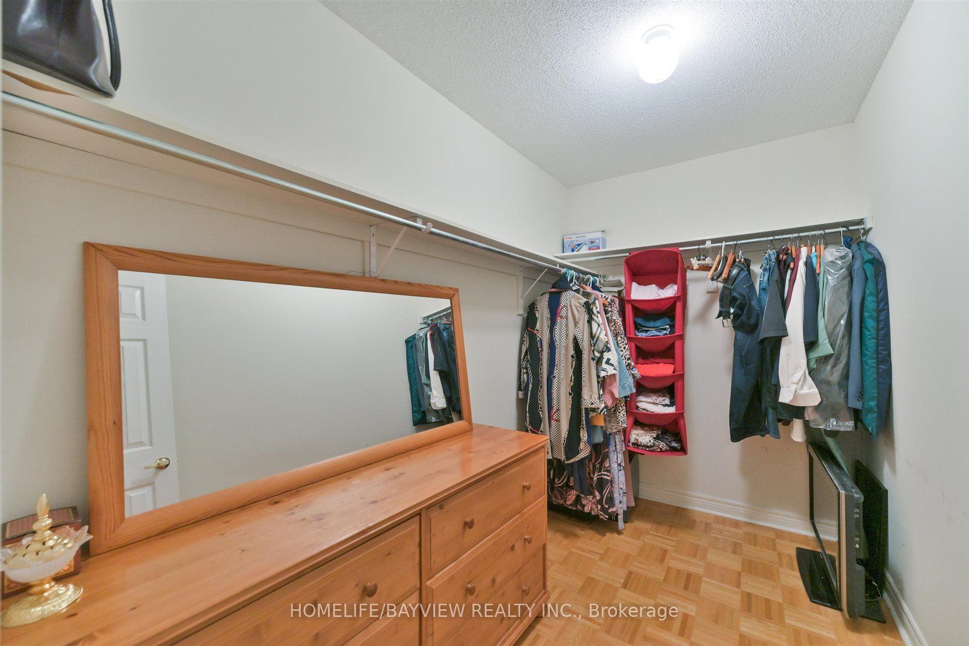 Photo 19 of 26 Honeyview Street, Vaughan, Patterson — HOMEH