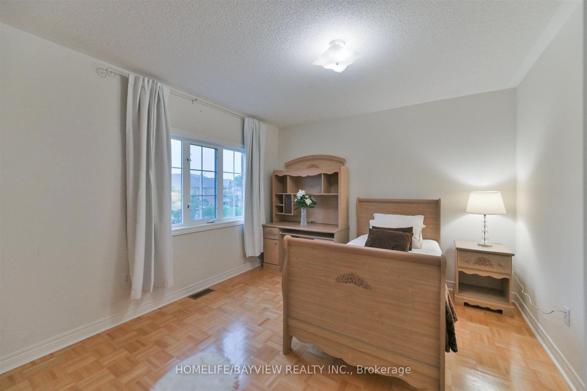 Photo 22 of 26 Honeyview Street, Vaughan, Patterson — HOMEH