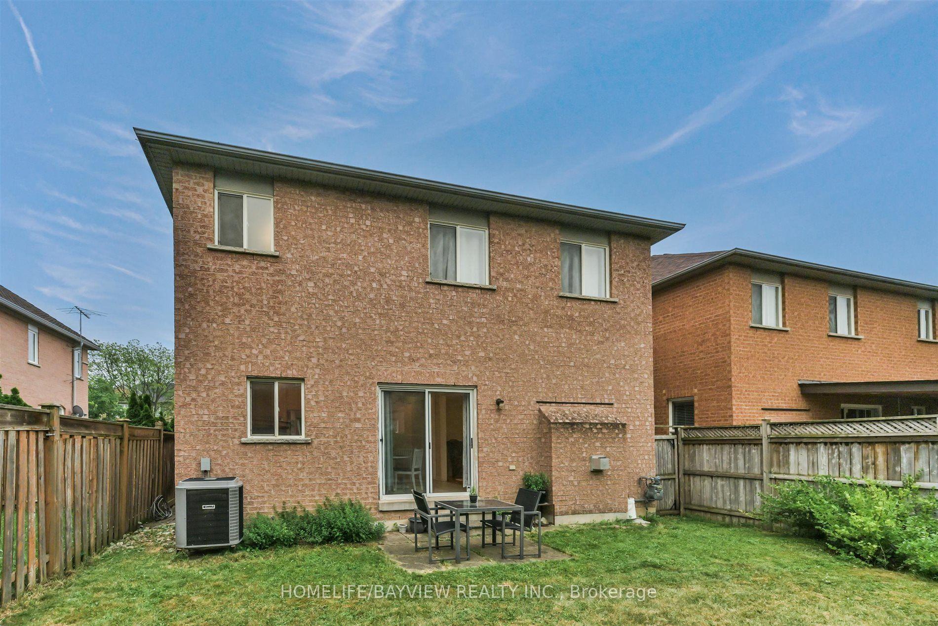 Photo 29 of 26 Honeyview Street, Vaughan, Patterson — HOMEH