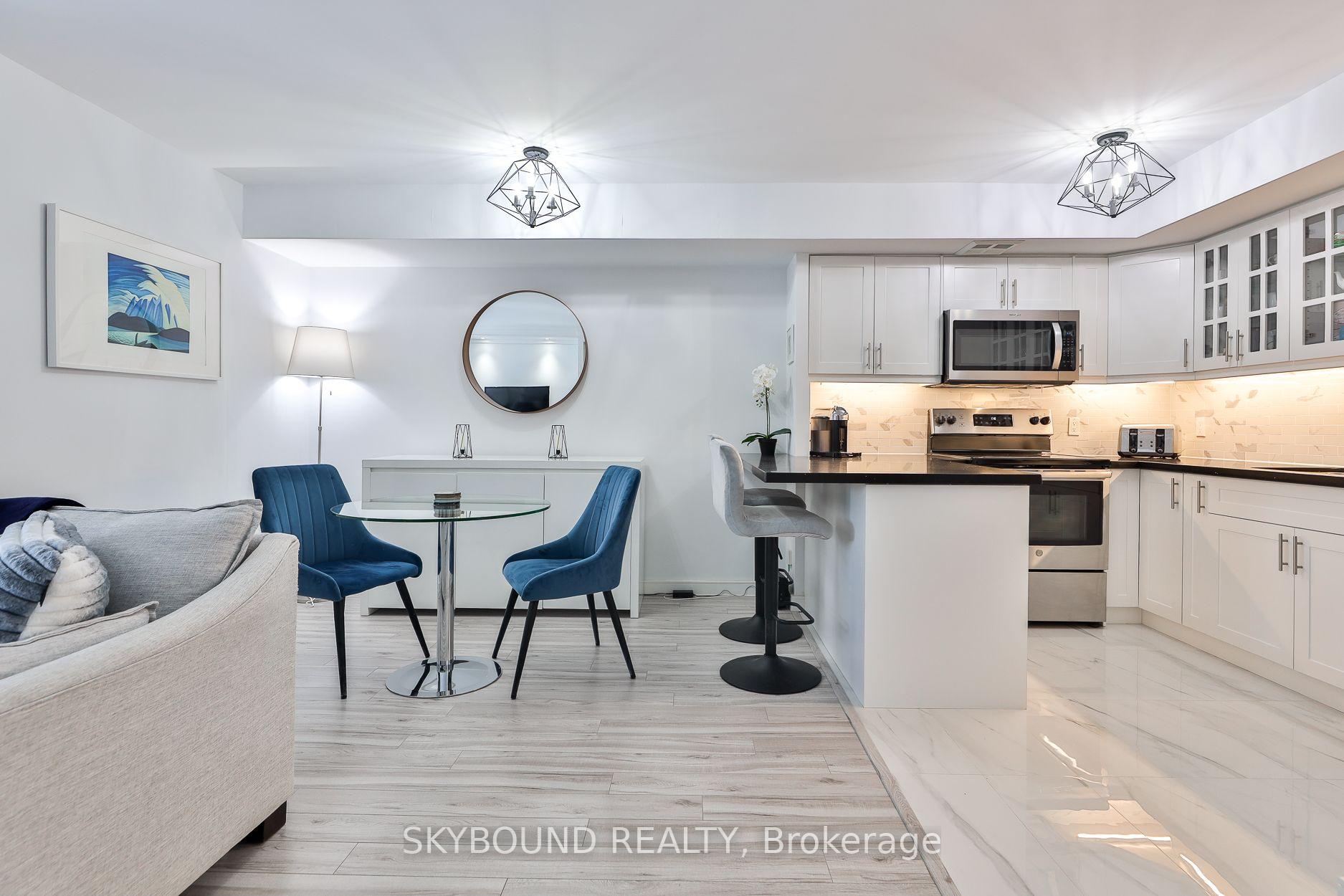 Photo 11 of Unit 2206, 25 The Esplanade, Toronto, Waterfront Communities — HOMEH