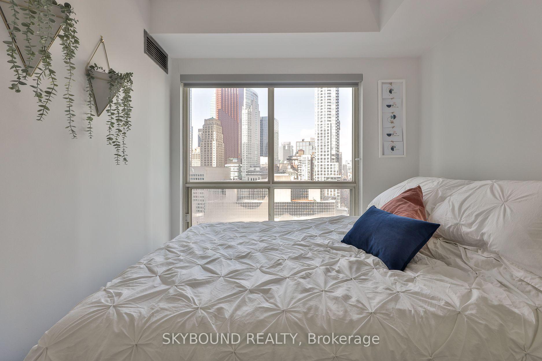 Photo 23 of Unit 2206, 25 The Esplanade, Toronto, Waterfront Communities — HOMEH