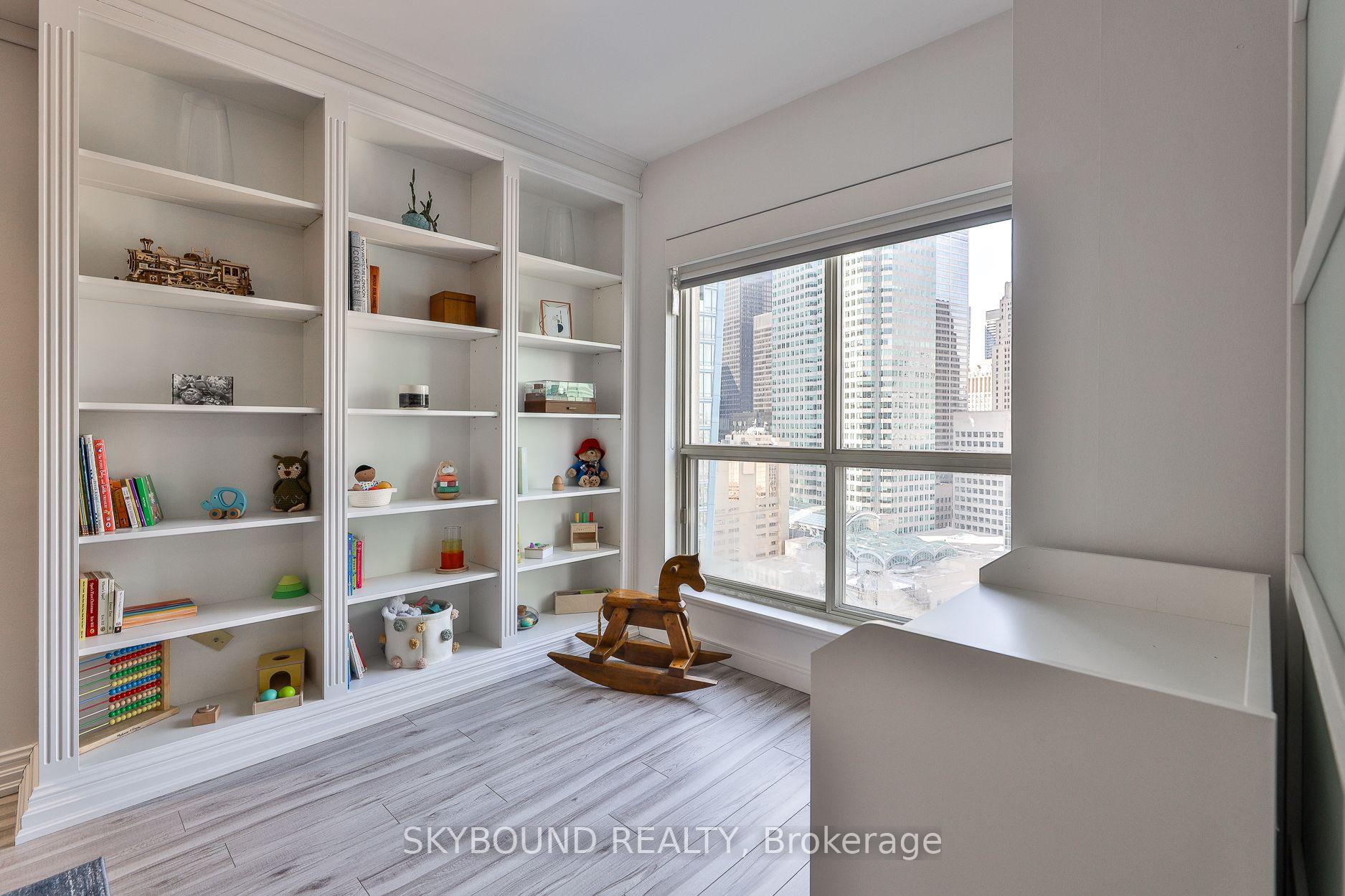 Photo 24 of Unit 2206, 25 The Esplanade, Toronto, Waterfront Communities — HOMEH