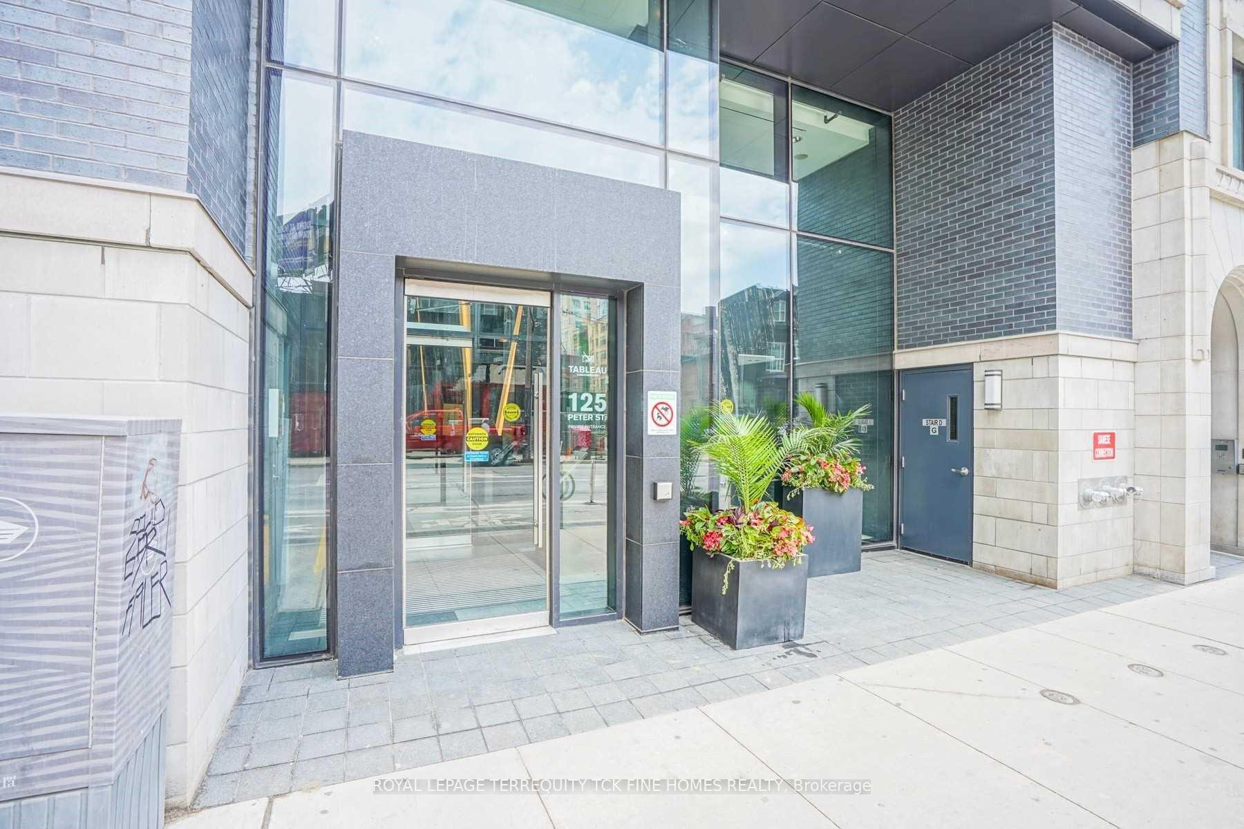 Photo 1 of Unit 802, 125 Peter Street, Toronto, Waterfront Communities — HOMEH