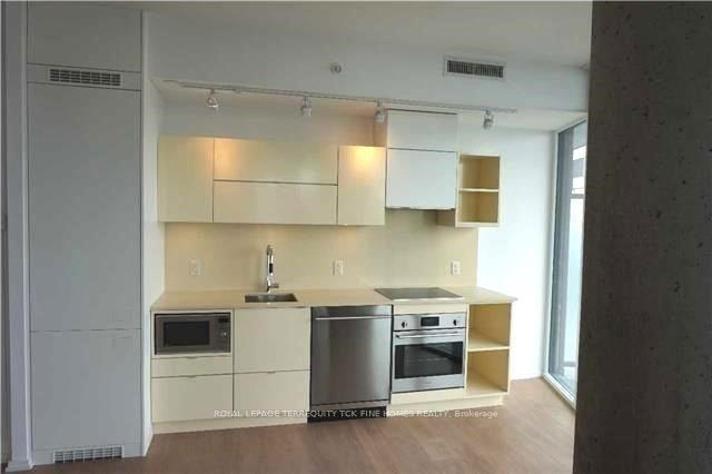 Photo 3 of Unit 802, 125 Peter Street, Toronto, Waterfront Communities — HOMEH