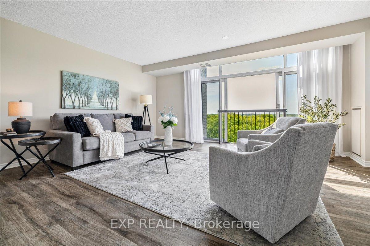 Photo 7 of Unit 708, 200 Burnhamthorpe Road E, Mississauga, City Centre — HOMEH