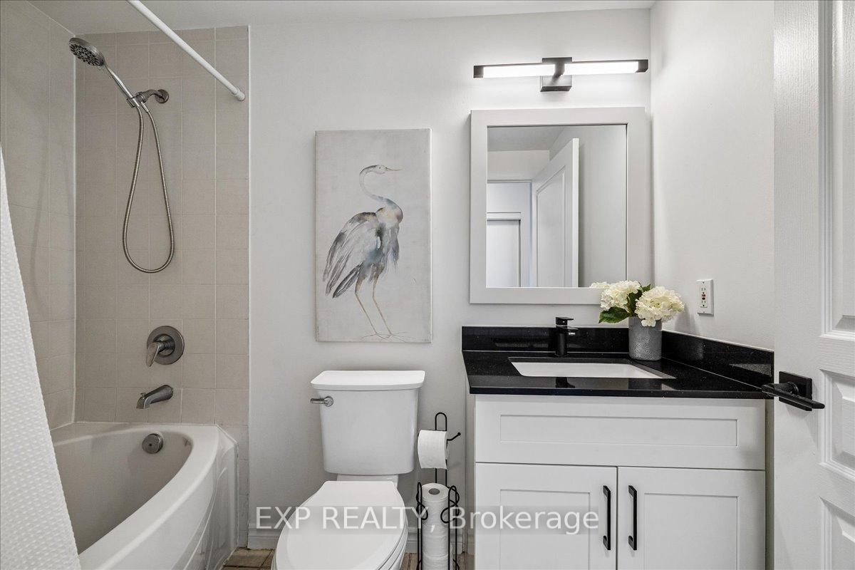 Photo 19 of Unit 708, 200 Burnhamthorpe Road E, Mississauga, City Centre — HOMEH