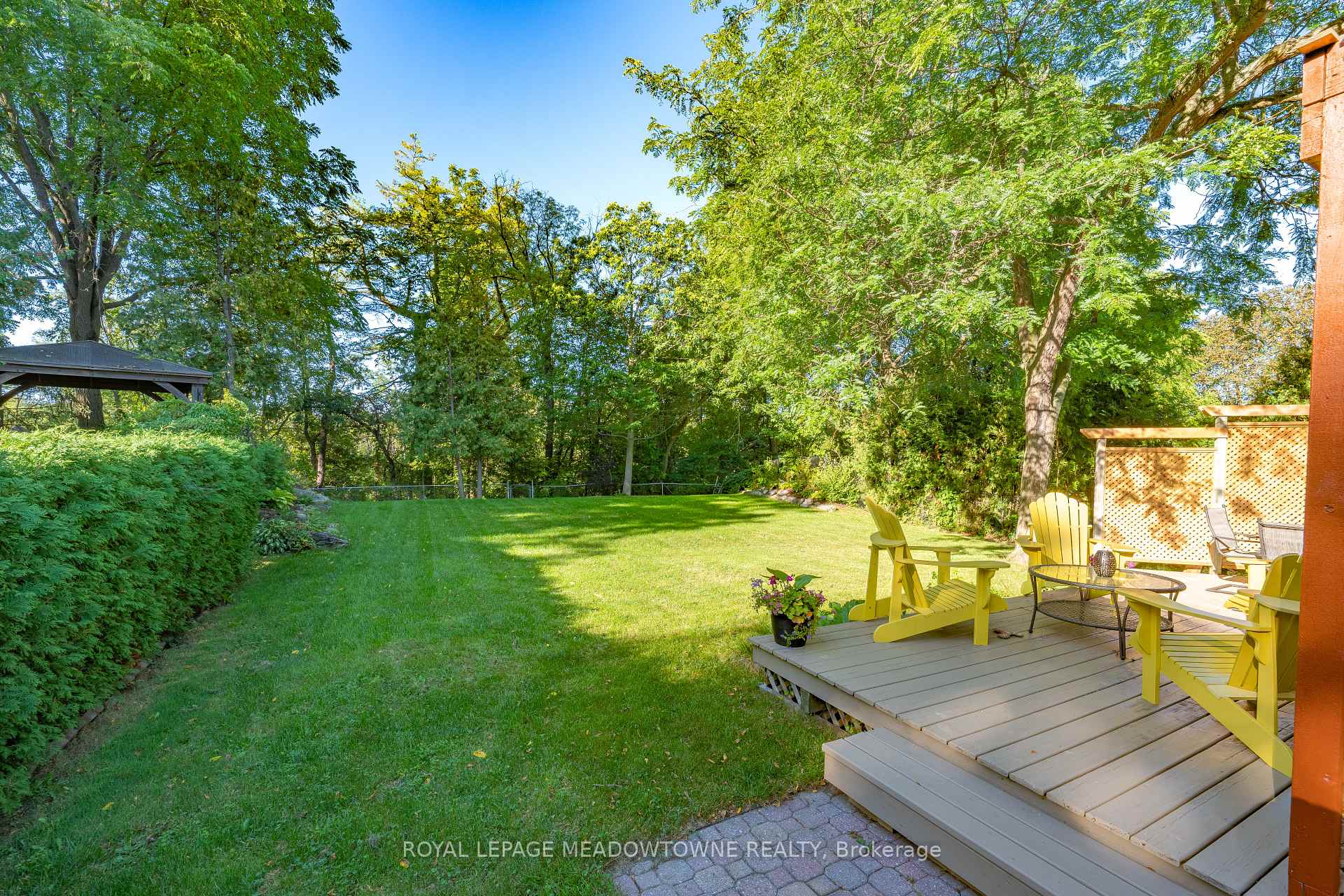 Photo 42 of 7 Terry Court, Halton Hills, Georgetown — HOMEH