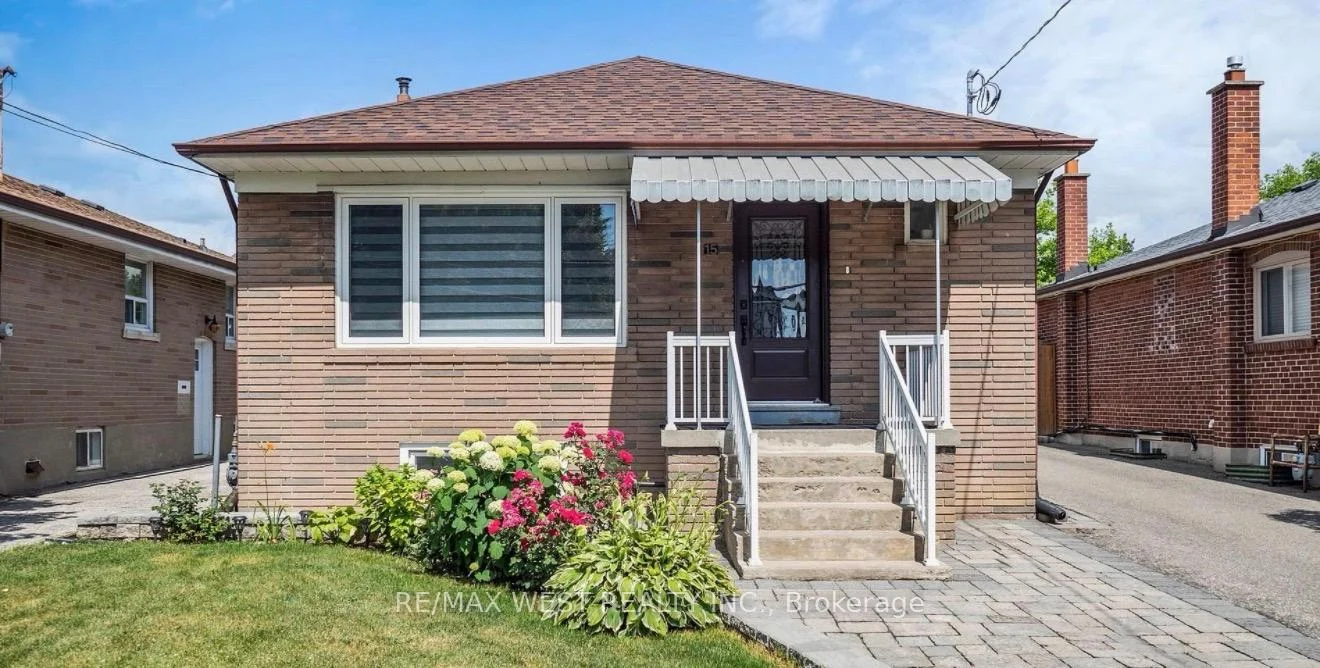 Photo of 15 Macleod Street