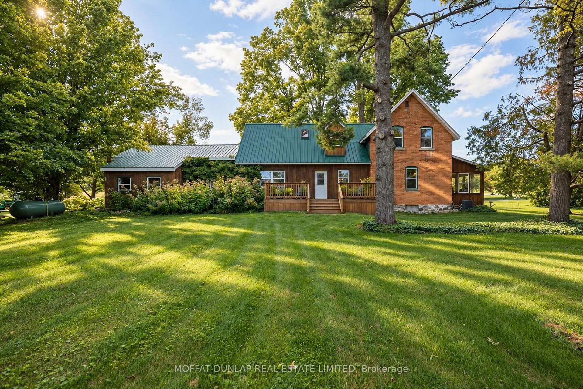Photo 3 of 10195 Highway 12, Oro-Medonte, Rural Oro-Medonte — HOMEH