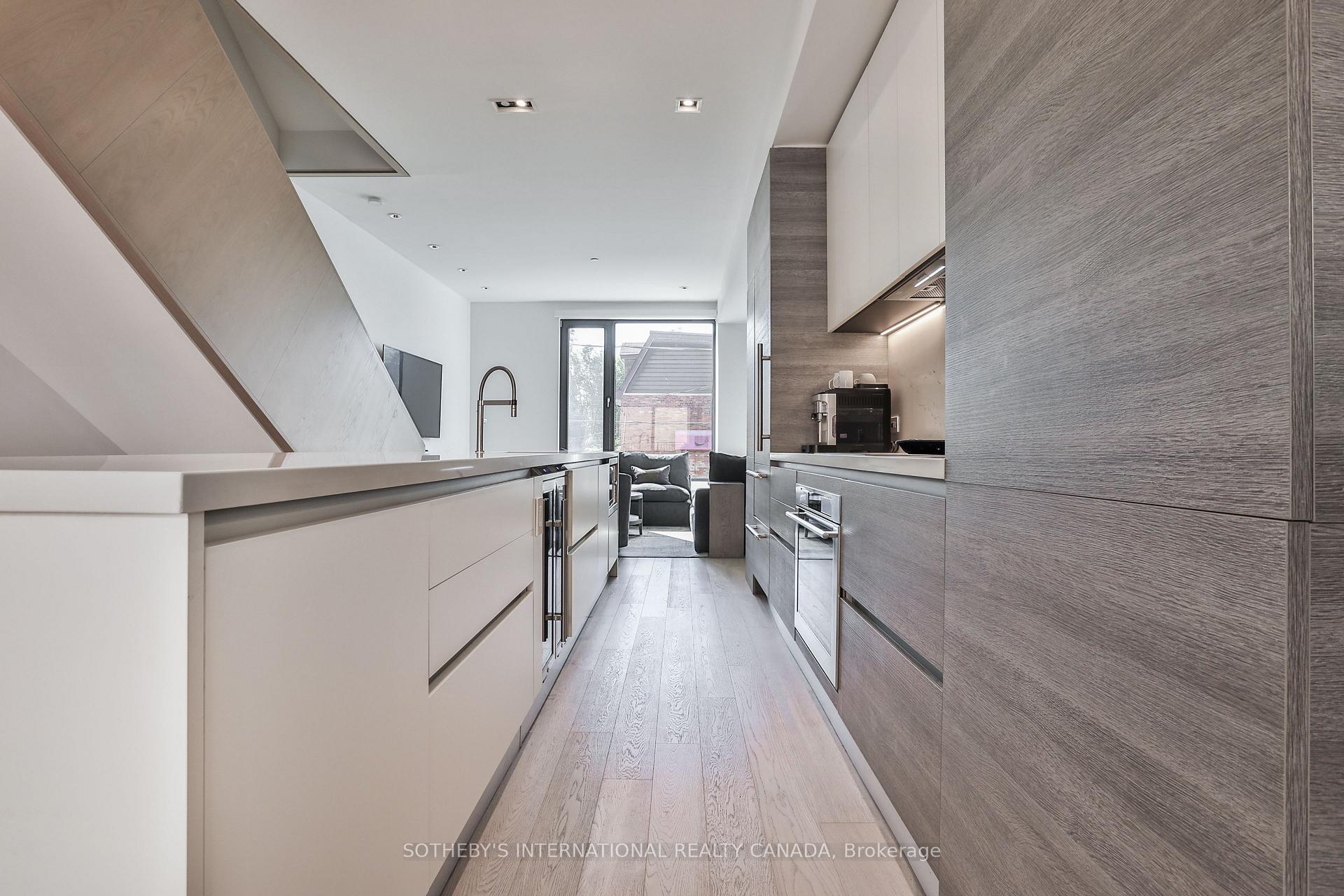 Photo 20 of 352B Harbord Street, Toronto, Palmerston-Little Italy — HOMEH