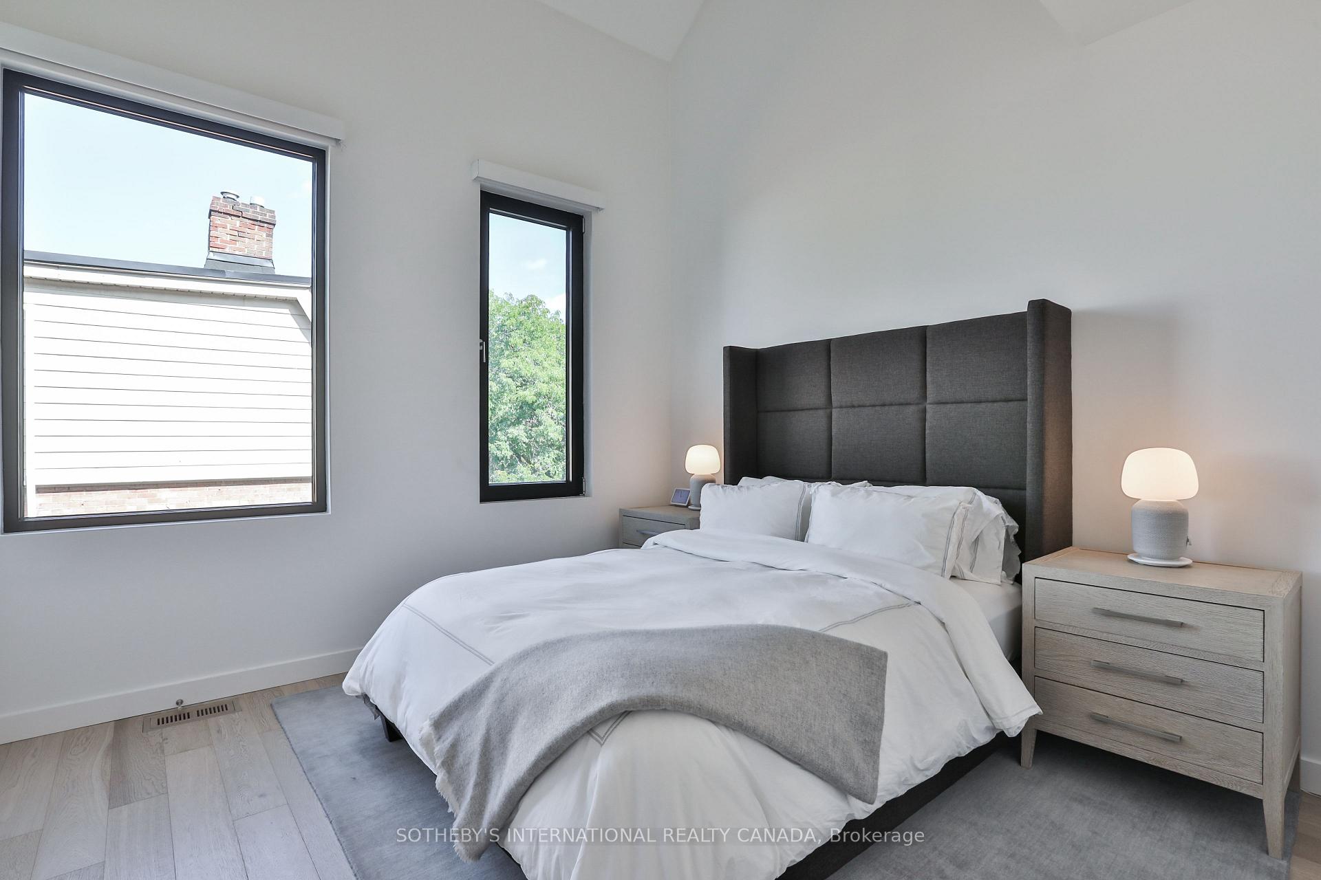 Photo 26 of 352B Harbord Street, Toronto, Palmerston-Little Italy — HOMEH