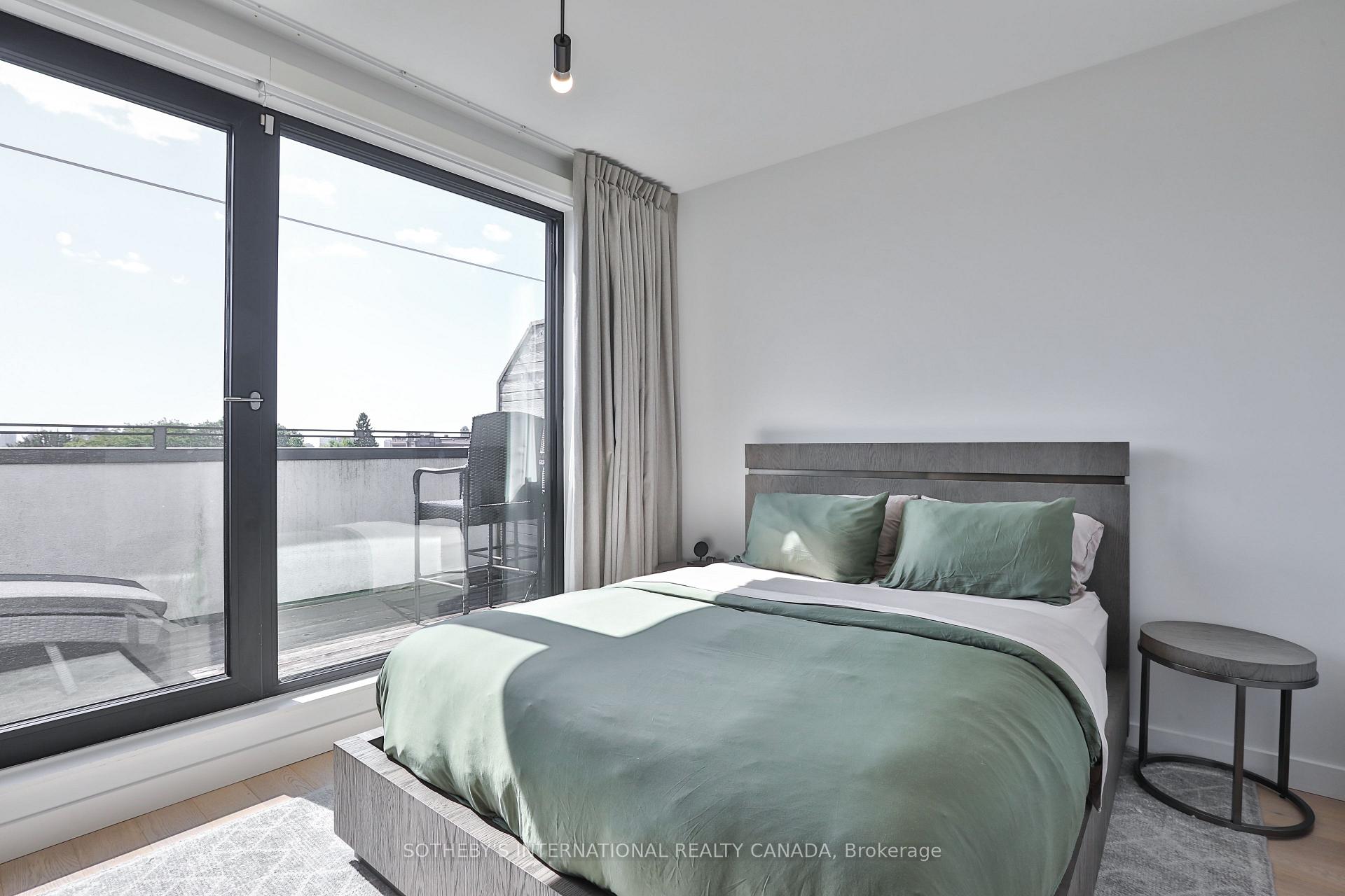 Photo 37 of 352B Harbord Street, Toronto, Palmerston-Little Italy — HOMEH
