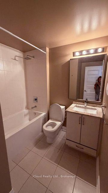 Photo 12 of Unit 23, 8169 Kipling Avenue, Vaughan, West Woodbridge — HOMEH