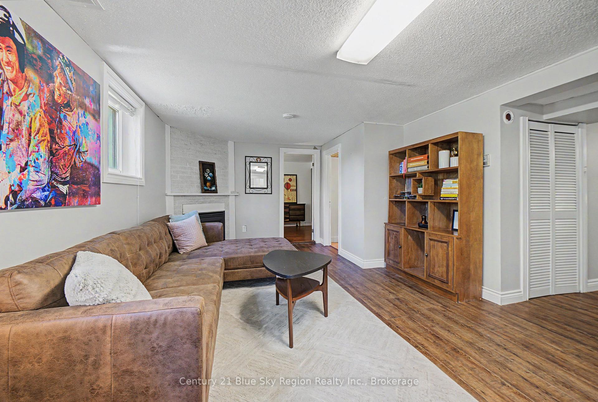 Photo 26 of 847 Jane Street, North Bay, West End — HOMEH