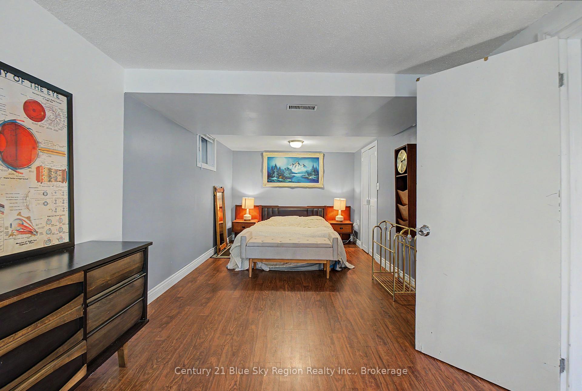 Photo 28 of 847 Jane Street, North Bay, West End — HOMEH