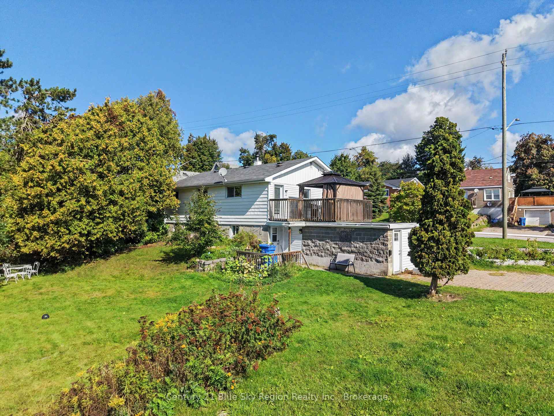 Photo 39 of 847 Jane Street, North Bay, West End — HOMEH