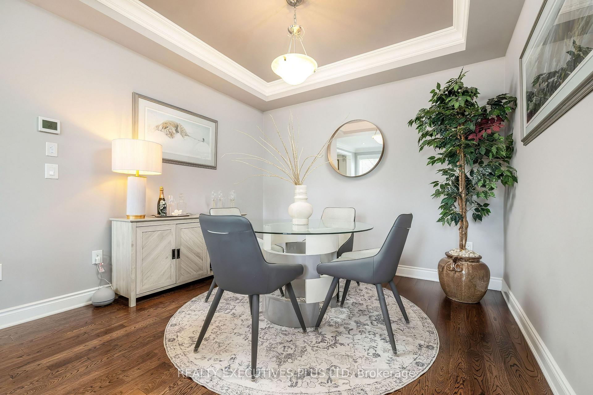 Photo 7 of 86 Stillwater Crescent, Hamilton, Waterdown — HOMEH