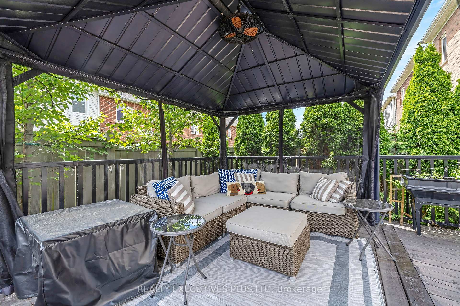 Photo 42 of 86 Stillwater Crescent, Hamilton, Waterdown — HOMEH