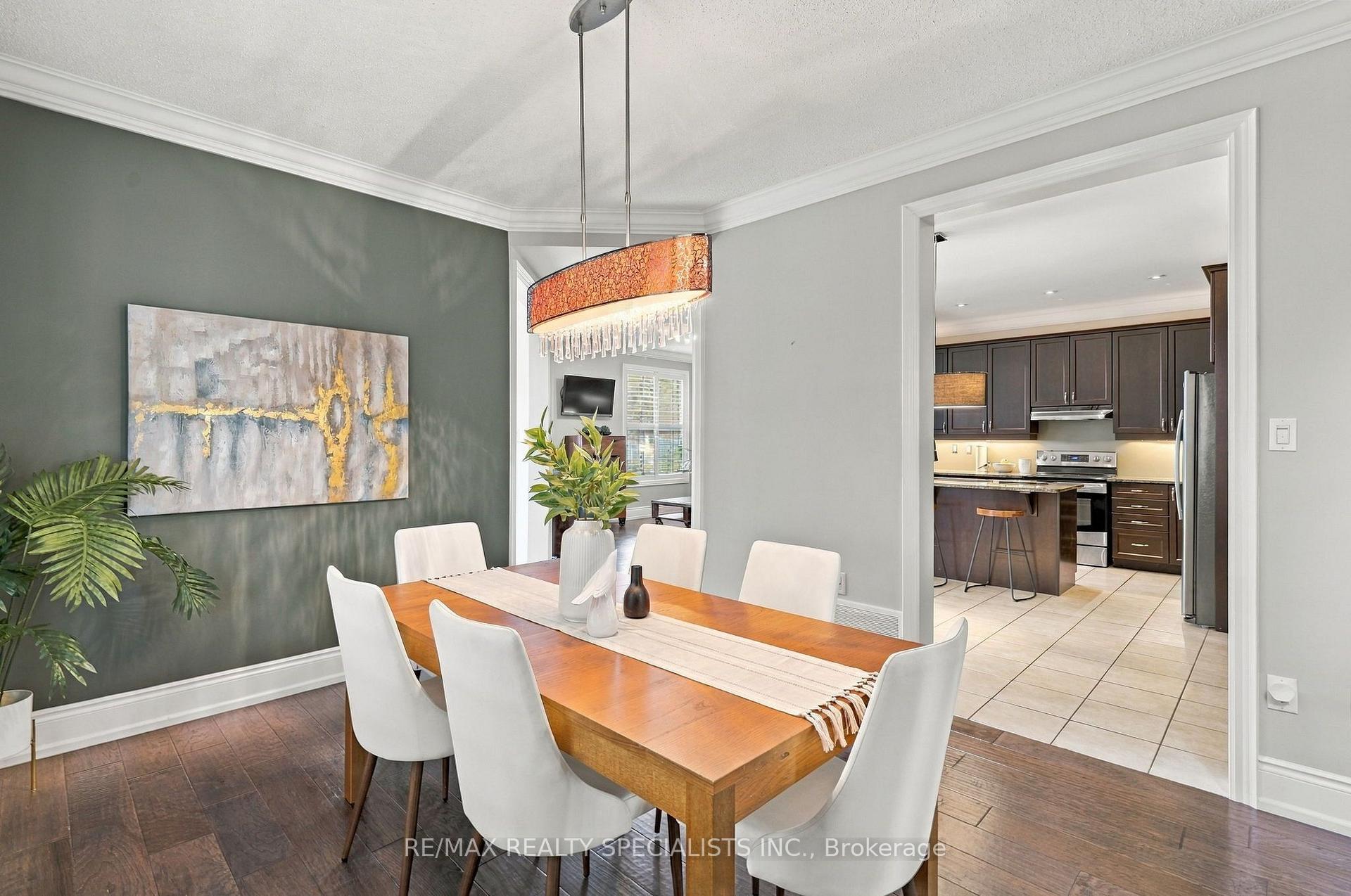 Photo 5 of 212 Leiterman Drive, Milton, Willmott — HOMEH