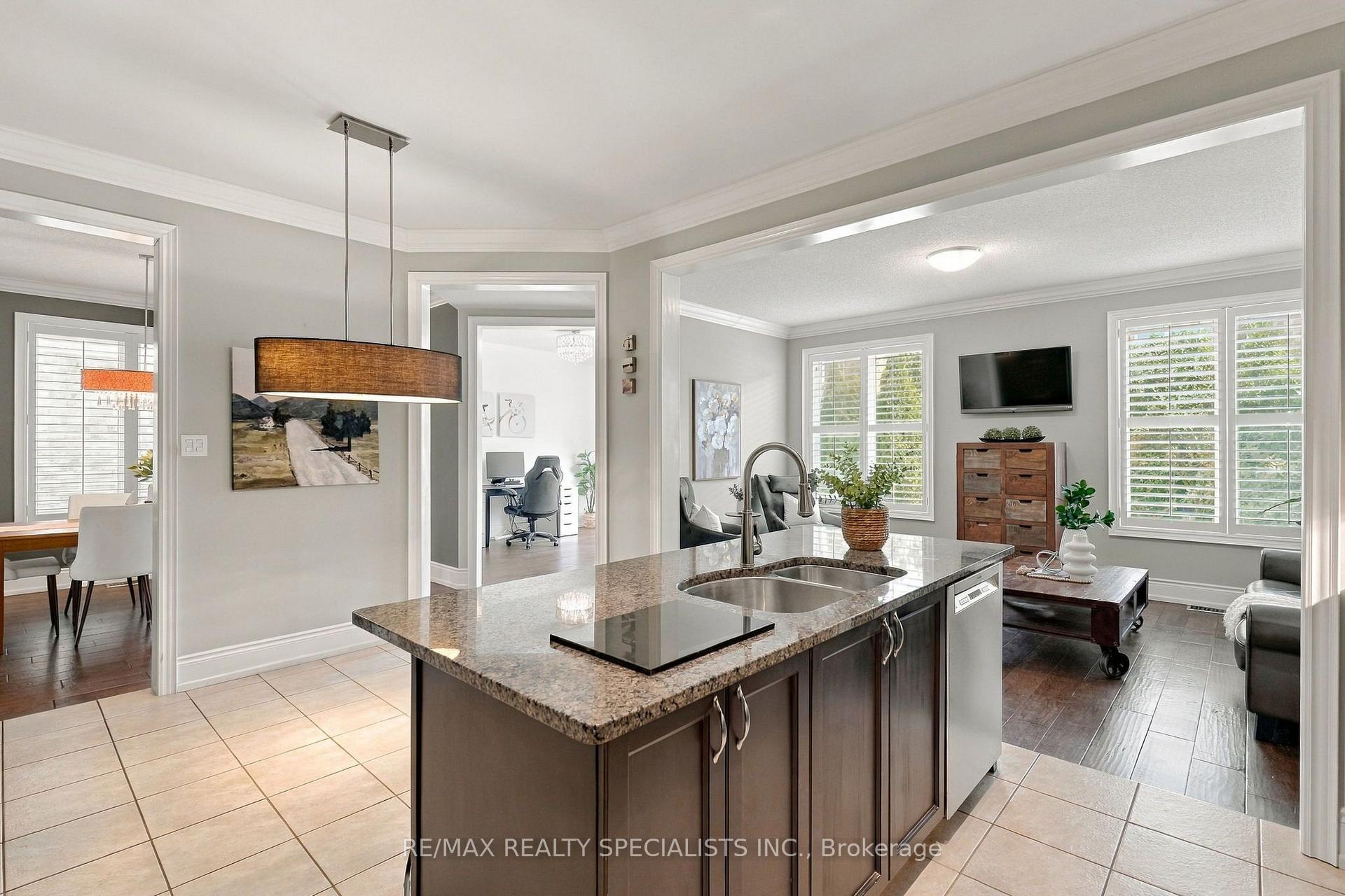 Photo 11 of 212 Leiterman Drive, Milton, Willmott — HOMEH