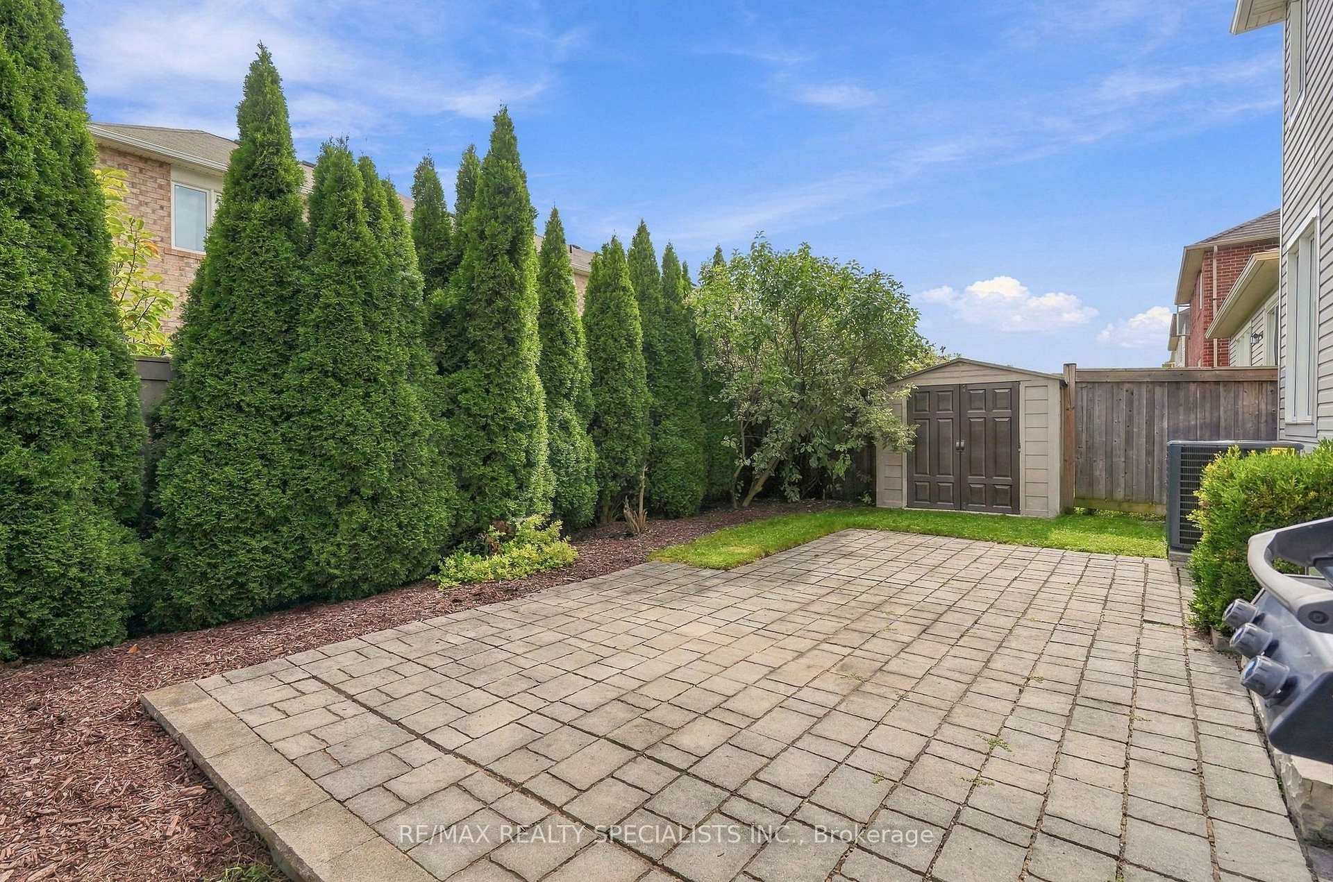 Photo 49 of 212 Leiterman Drive, Milton, Willmott — HOMEH